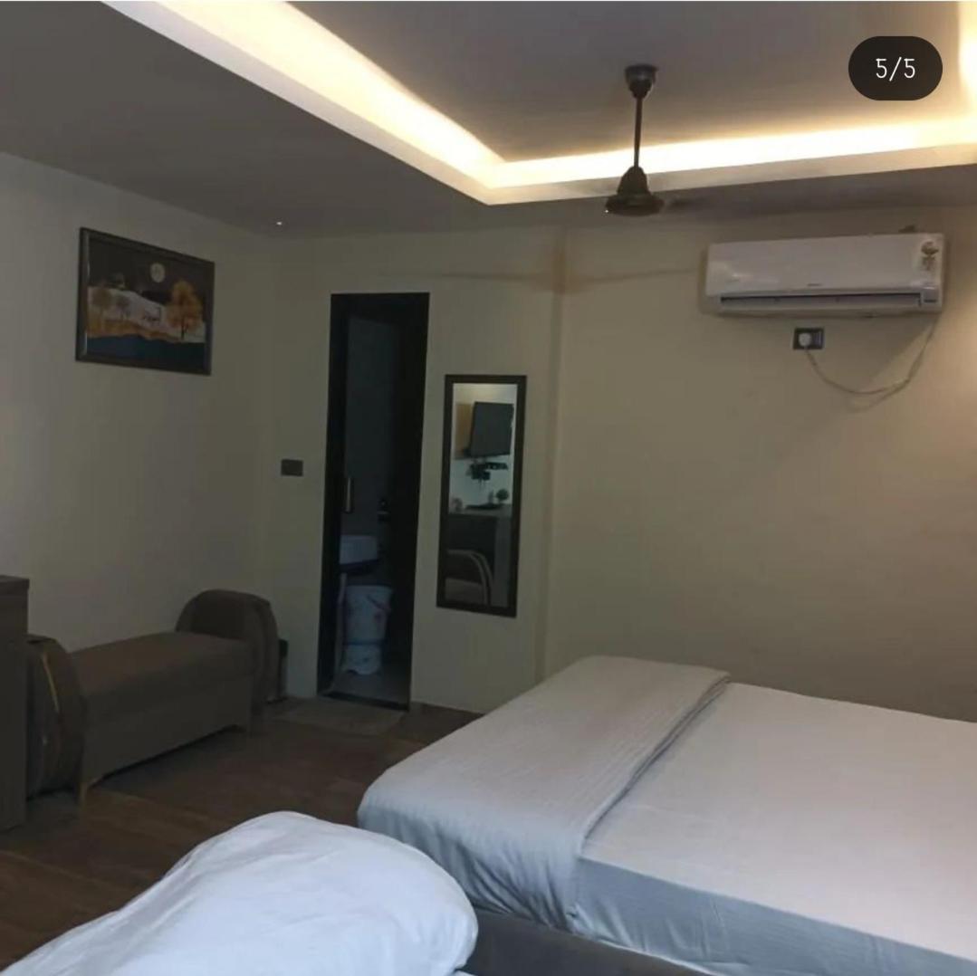 Hotel Kritika Greater Noida Exterior photo